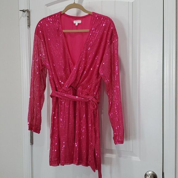 Better Be Women’s Beautiful pink sequin dress, Size Large,like new - Picture 1 of 7